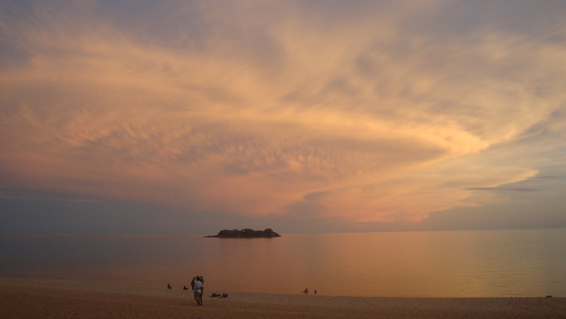 Malawi, Afrika: Sonnenuntergang über dem Malawisee